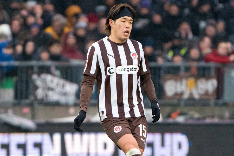 ザンクトパウリの安藤智哉【写真：アフロ】