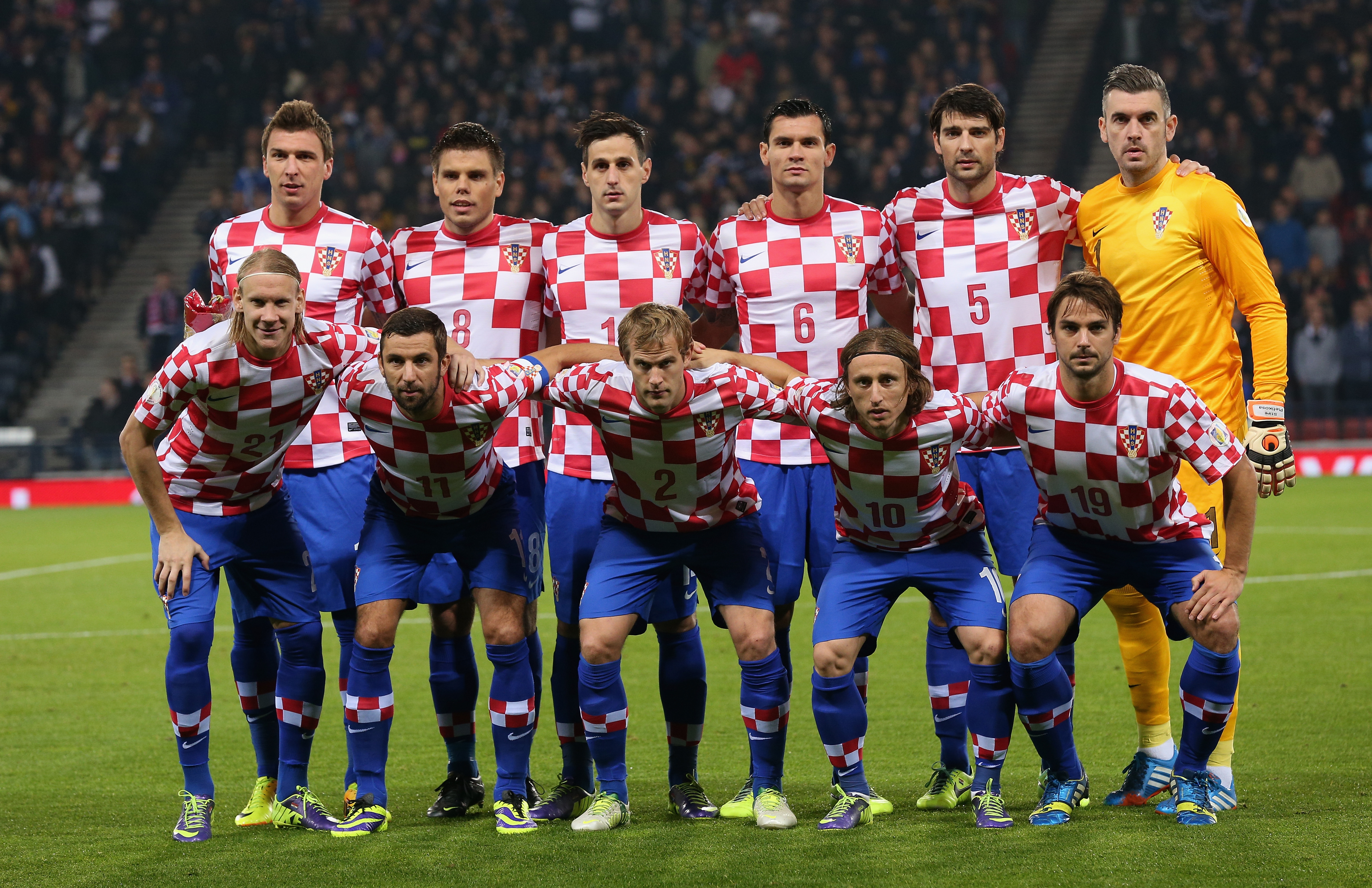 クロアチアサッカー協会が陳謝 イタリア戦のピッチに政治的マーク フットボールゾーン