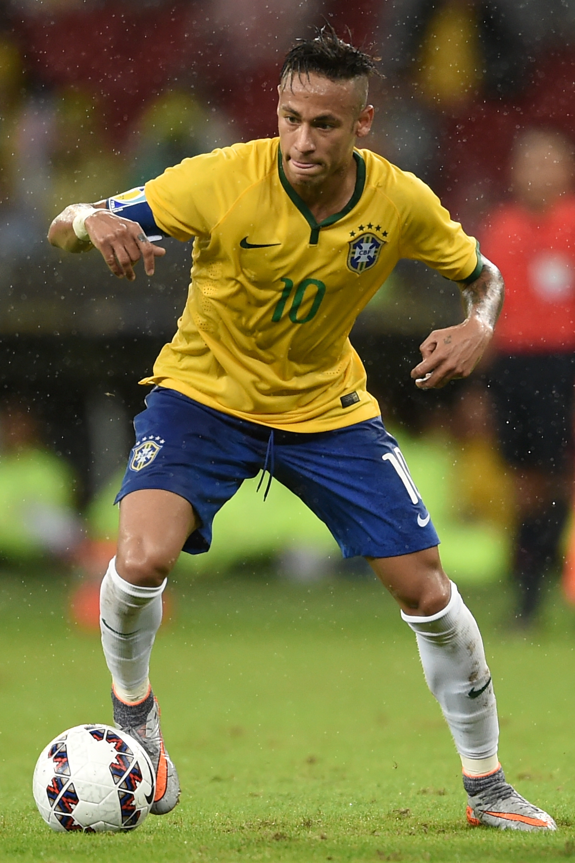 ブラジルがネイマールの4試合出場停止に異議申し立てへ フットボールゾーン