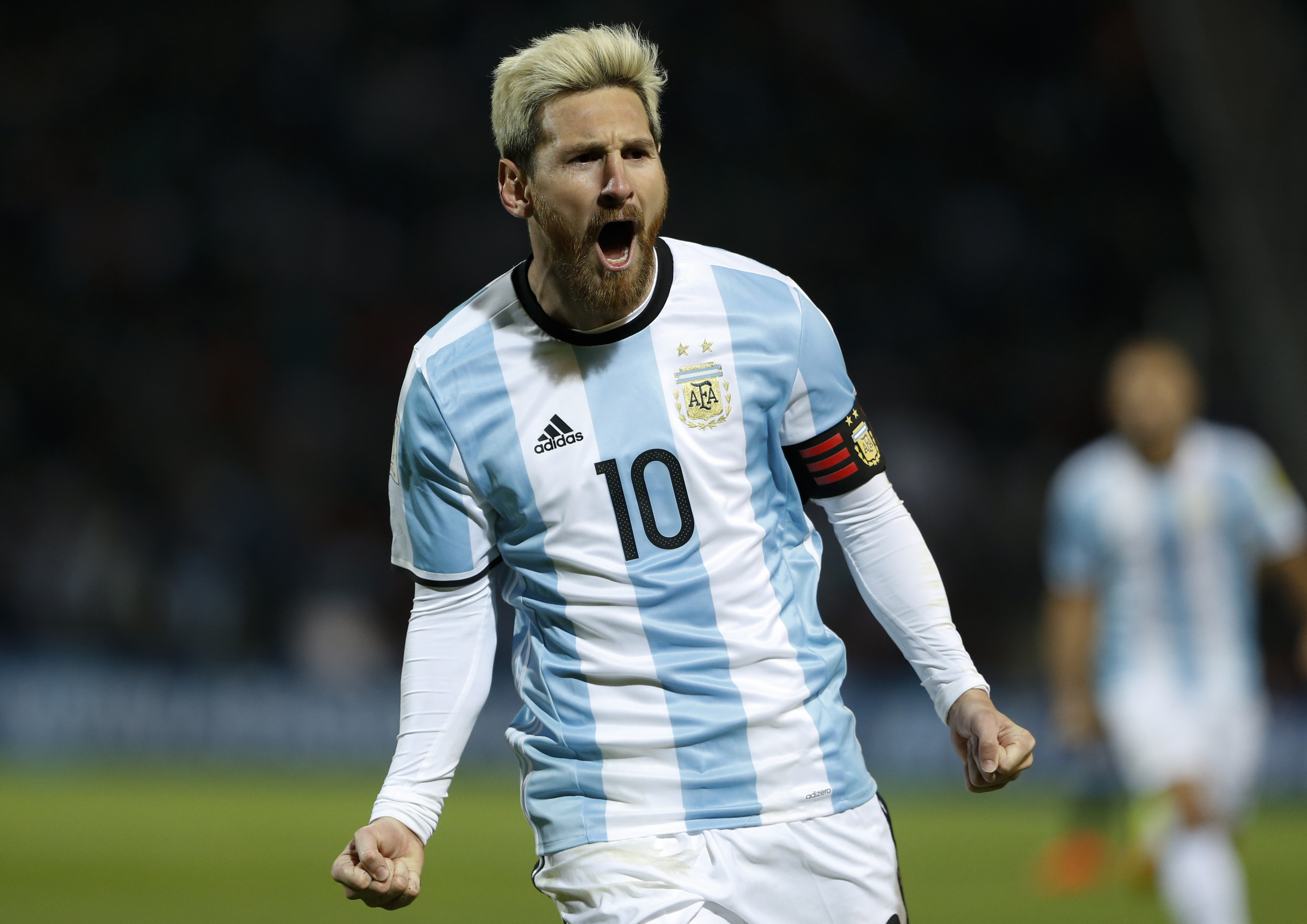 代表引退撤回のメッシが決勝弾 アルゼンチンがウルグアイを撃破しw杯南米予選首位に浮上 フットボールゾーン