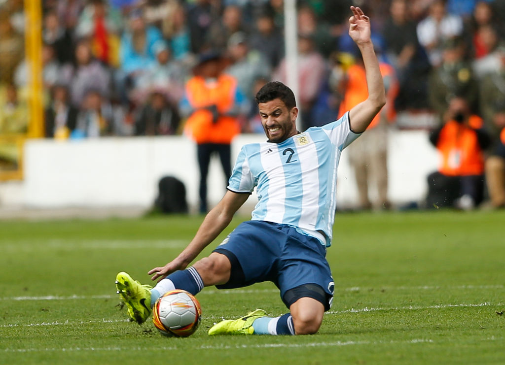 ミランが来季の補強第一号を発表 アルゼンチン代表df 年俸3億円の4年契約で加入 フットボールゾーン