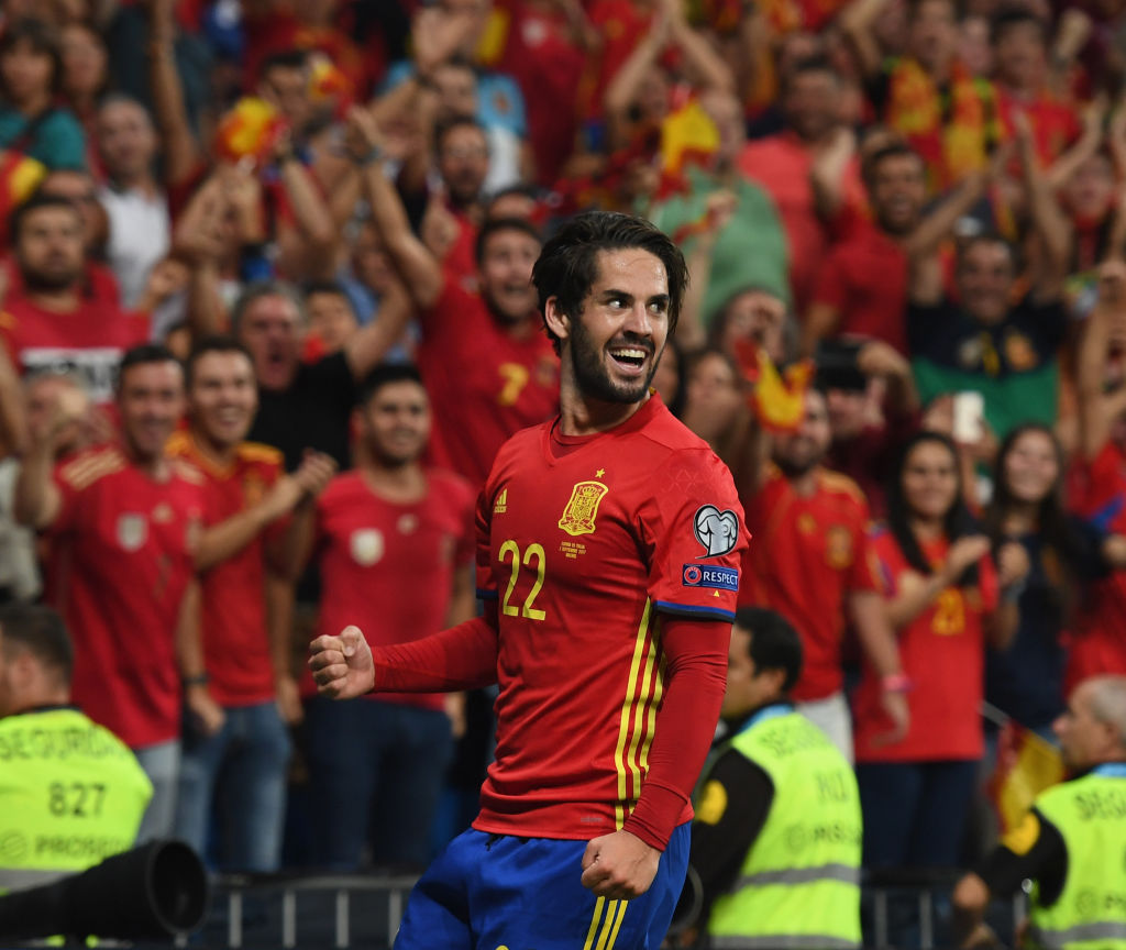 スペイン代表の天才イスコ イタリアを手玉 華麗な股抜きに称賛 マジカルドリブル フットボールゾーン