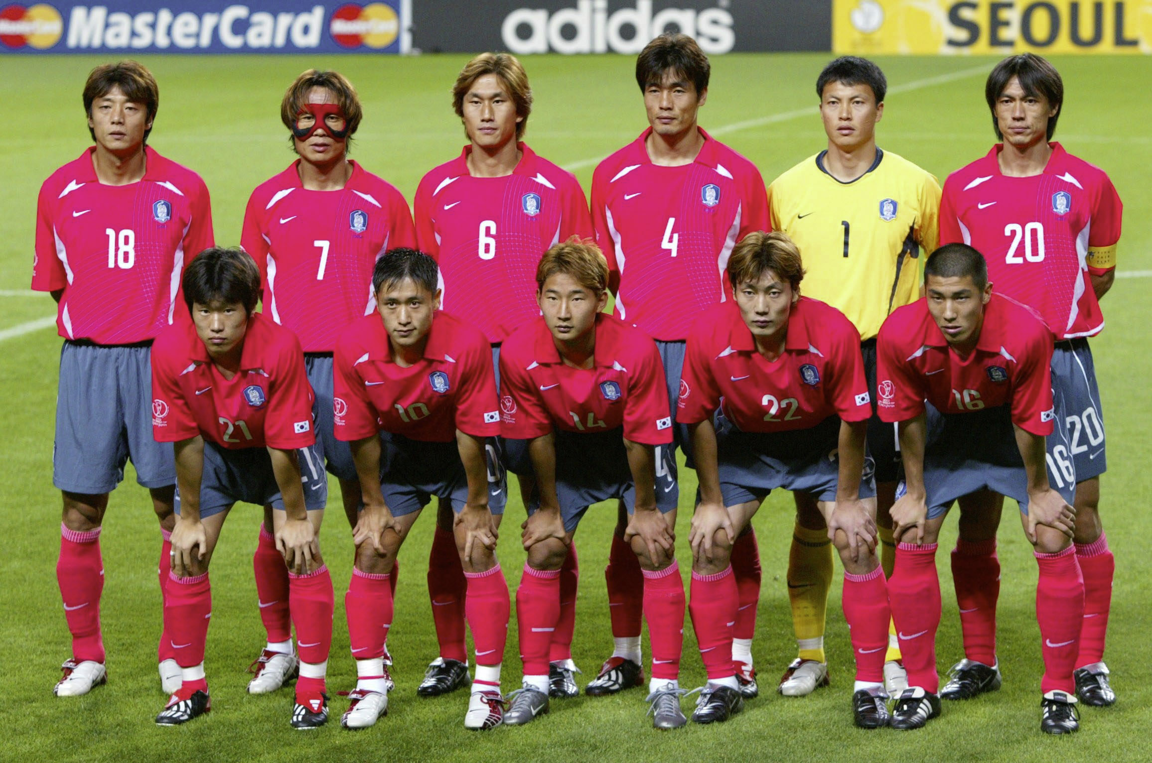 伝説の韓国w杯4強 最後の一人が現役引退 現地紙が悲嘆 神話のヒーローが去った フットボールゾーン