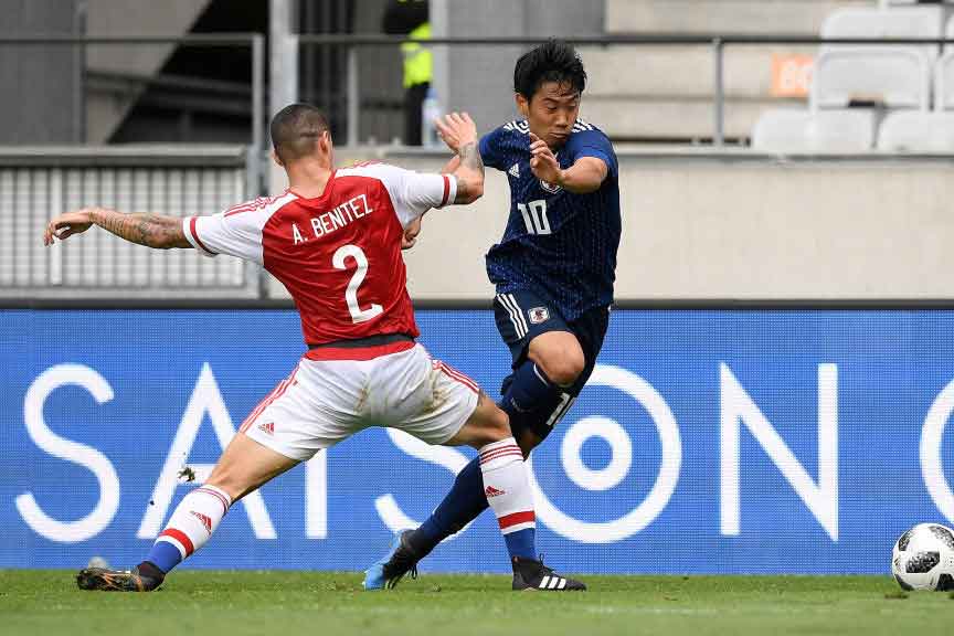 乾の2ゴール＆香川の1ゴール、パラグアイのオウンゴールで4得点を決めた日本代表だが…【写真：Getty Images】