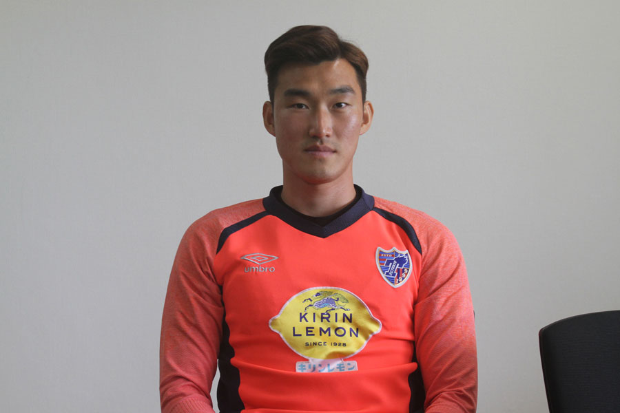 Jリーグでプロ生活をスタートさせたチャン・ヒョンスは、日本にエールを送った【写真:Football ZONE web】