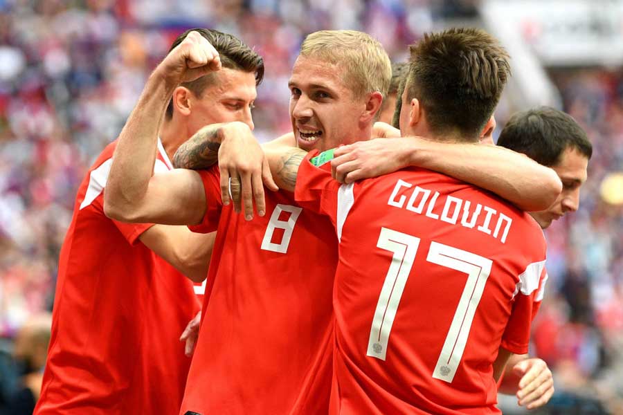 ロシアW杯初ゴールを決めたガジンスキ【写真：Getty Images】