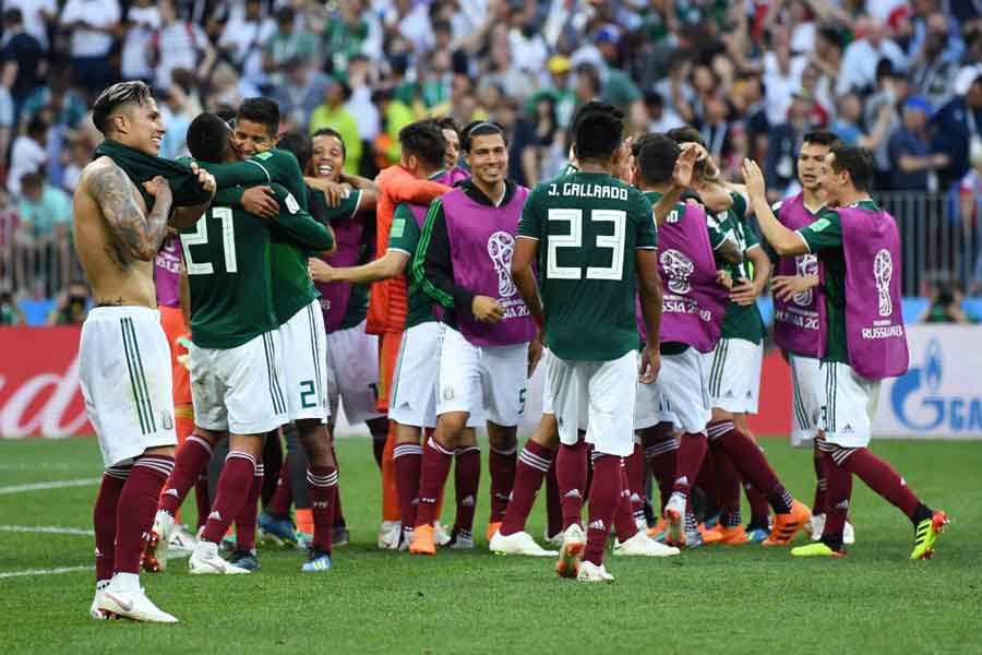 メキシコは、前回王者ドイツから歴史的勝利を収めた【写真：Getty Images】