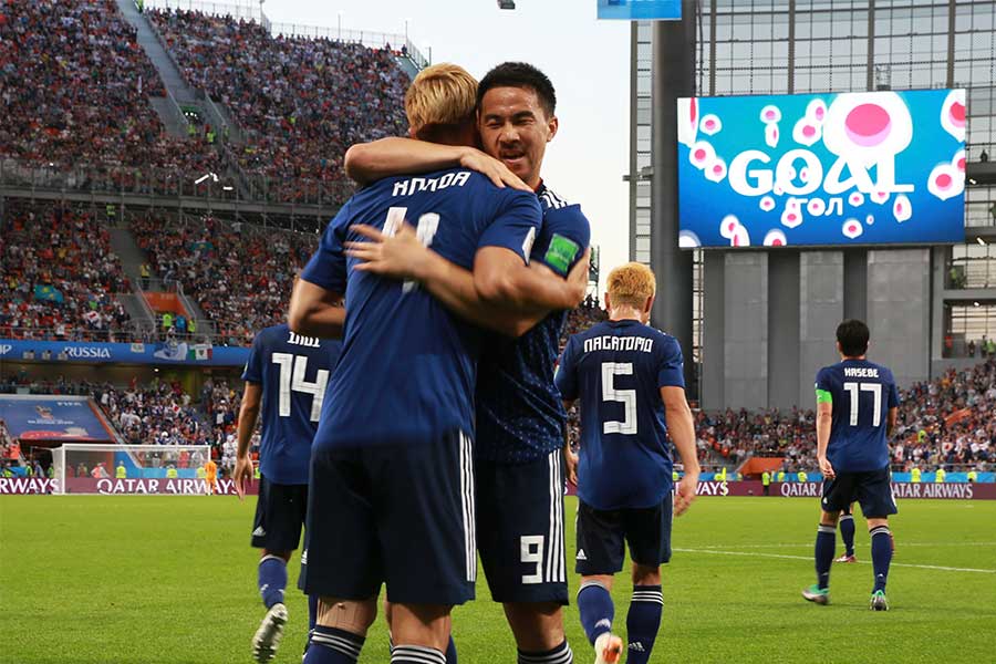 W杯セネガル戦、本田ゴールの陰に岡崎の奮闘【写真：AP】