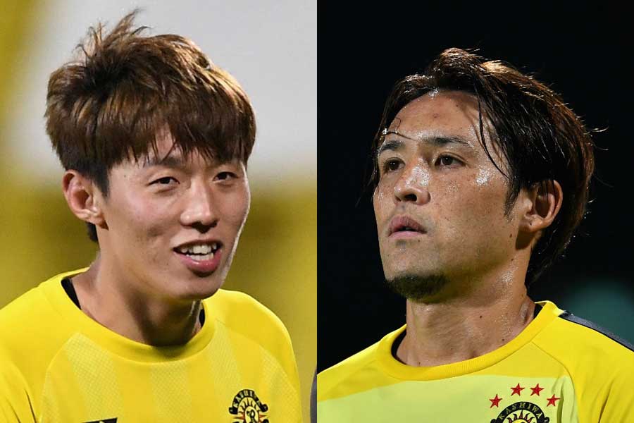 柏レイソルのMFキム・ボギョン(左)、MF細貝(右)【写真:Getty Images】