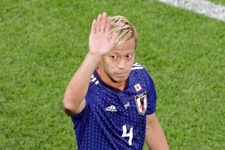ロシアW杯で一区切りをつけた本田は、果たしてどんな決断を下すのか【写真:AP】