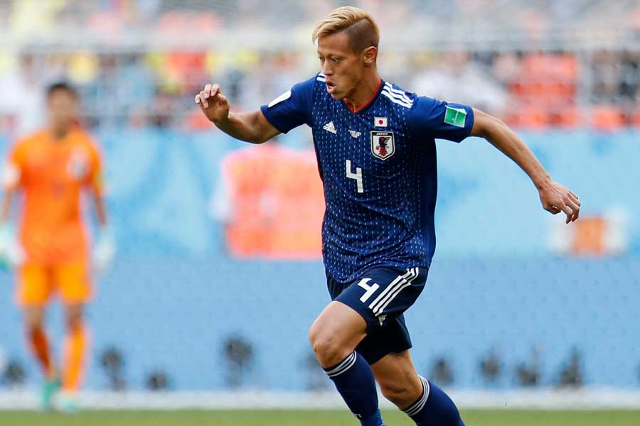 日本代表MF本田が、ロシアW杯の「CKキッカー5傑」に選出【写真：AP】