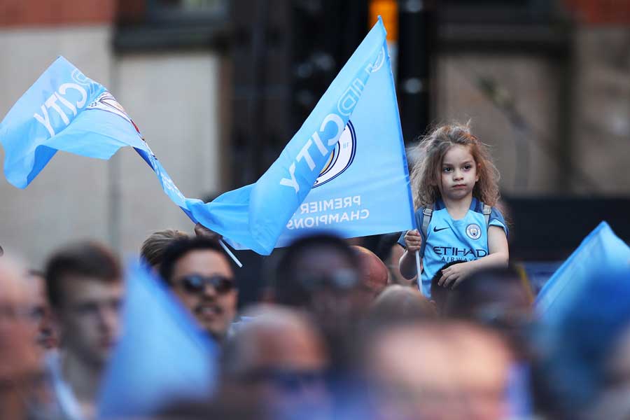 マンチェスターでは次代を担う子供のファンが、ユナイテッドからシティへと流れているという【写真：Getty Images】