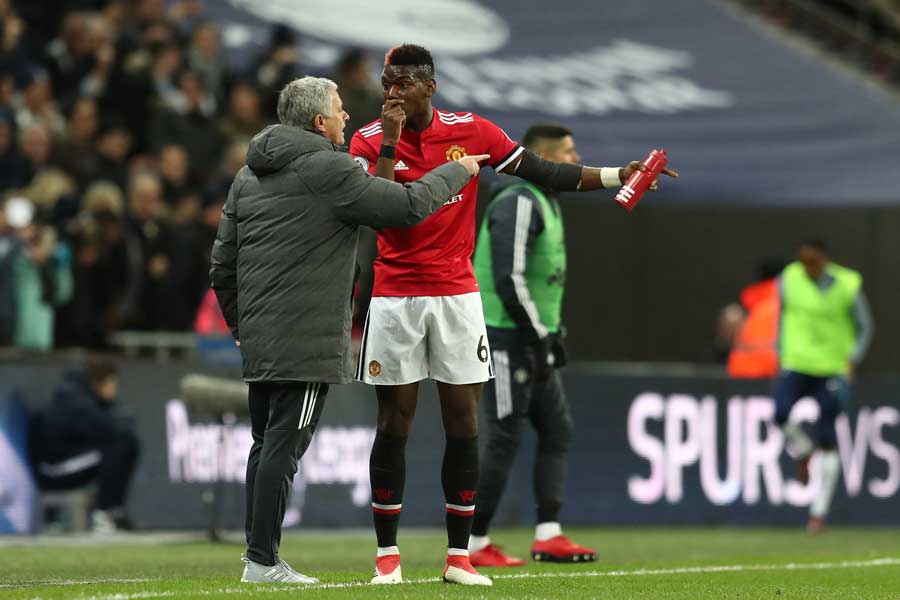 ポグバとモウリーニョの確執が英メディアで盛んに報じられている【写真:Getty Images】