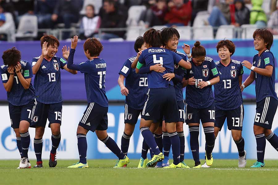 U-20女子W杯初優勝を飾ったヤングなでしこ【写真：Getty Images】