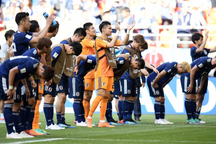 W杯で試合後にロッカールームを綺麗に片付けて会場を去り、日本代表は世界中から称賛を浴びた【写真：Getty Images】