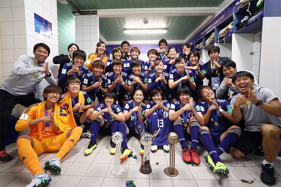 U-20女子W杯初優勝を飾ったヤングなでしこ【写真：Getty Images】