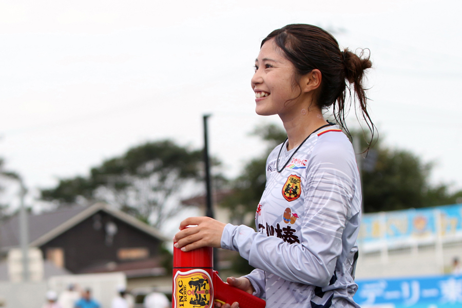 INAC神戸レオネッサのMF伊藤美紀【写真：Football ZONE web】