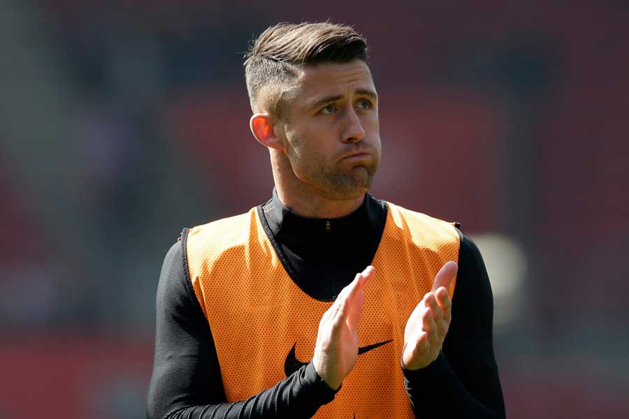 今季出場機会が少なく、退団も噂されているDFケーヒル【写真：Getty Images】