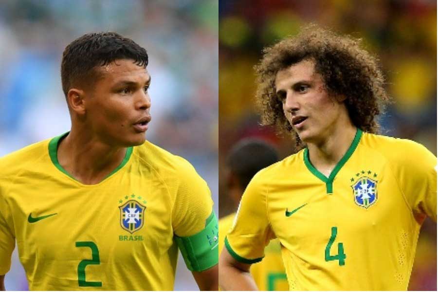 「世界最高のDF」として、ブラジル代表のシウバとルイスの名を挙げた【写真：Getty Images】