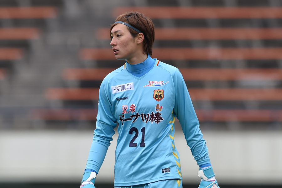 歳のなでしこ美人gk 艶やかな晴れ着姿を公開 成人しました の5枚投稿 フットボールゾーン