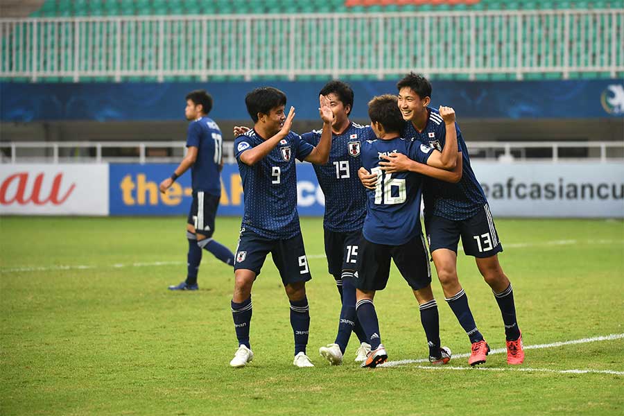 U-19日本代表、17歳久保が2点に絡む活躍【写真：ⒸAFC】