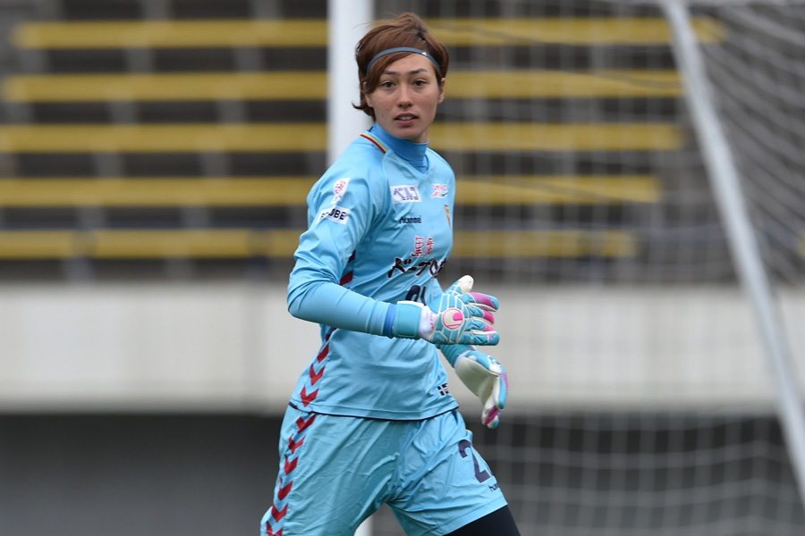 INAC神戸レオネッサの20歳GKスタンボー華【写真：井上智博】