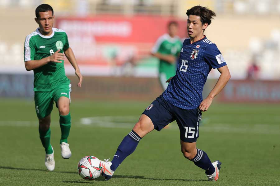 FW大迫勇也の立て続けゴールで逆転した日本代表【写真:AP】