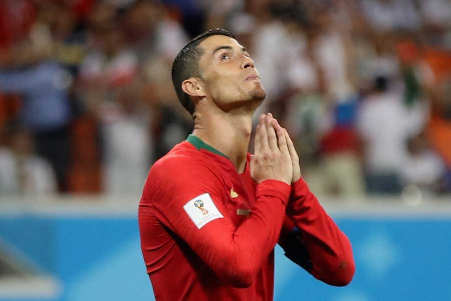 最も新しい出来事として紹介されているのが、18年ロシアW杯のグループリーグ第3戦イラン戦だ【写真：Getty Images】