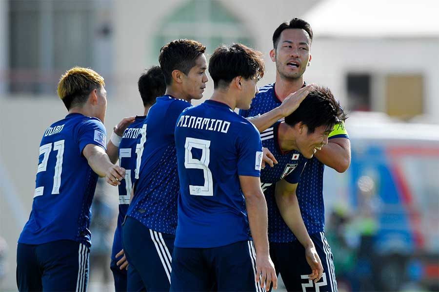 代表初ゴールをマークしたDF冨安【写真:Getty Images】