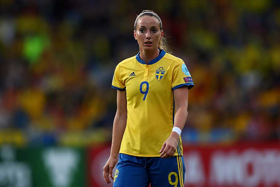 スウェーデン女子代表のエースFWアスラニ【写真：Getty Images】