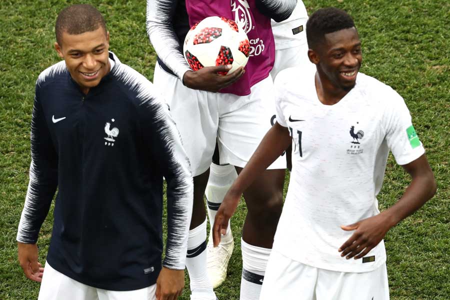 ロシアW杯でフランス代表として、共に戦ったムバッペとデンベレの名を挙げた【写真：Getty Images】