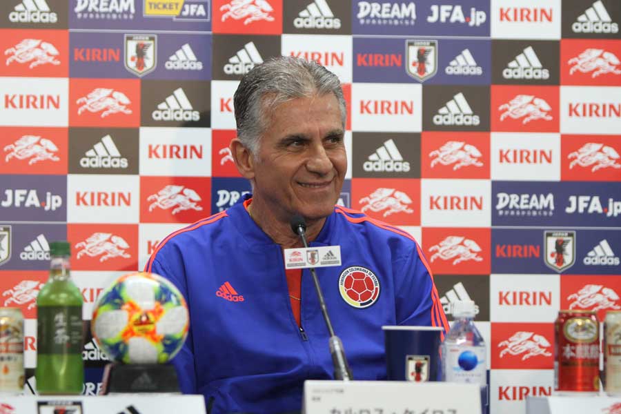 コロンビア代表を率いるケイロス監督【写真：Football ZONE web】