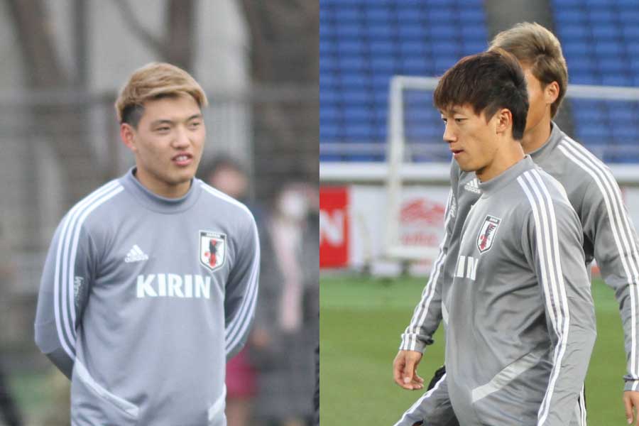 日本代表の堂安(左)と室屋(右)【写真:Football ZONE web】