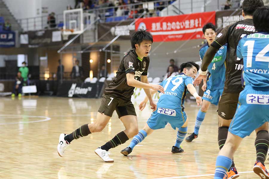 鹿島アントラーズユース出身のFP内田隼太【写真：河合拓/Futsal X】