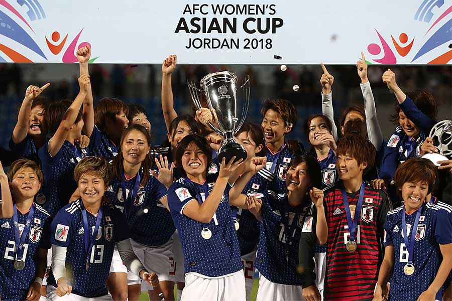 アジア杯連覇を果たしたなでしこジャパン。今のチームにおけるリーダーは主将を務めるDF熊谷だという【写真：Getty Images】