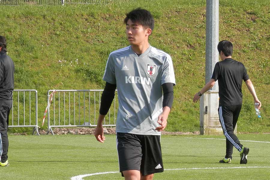 U-20日本代表のMF中村敬斗【写真：林遼平】