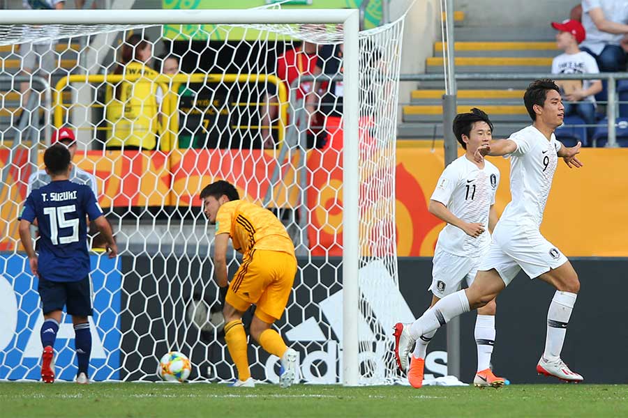 U-20日本代表、W杯“日韓戦”に敗れ準々決勝進出を逃す【写真：Getty Images】