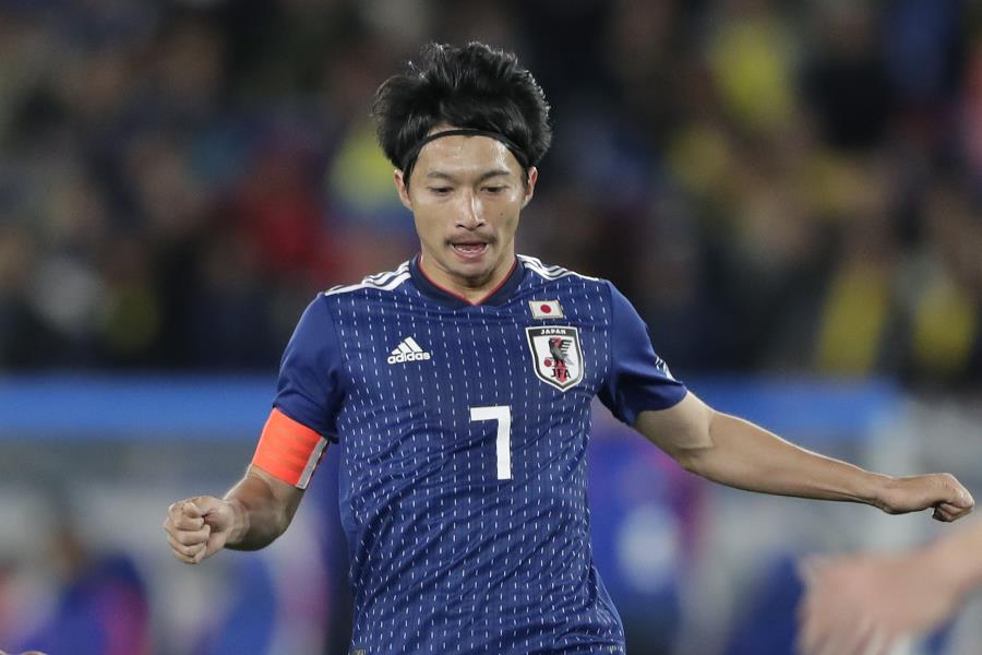 主将として先発のMF柴崎【写真:Getty Images】