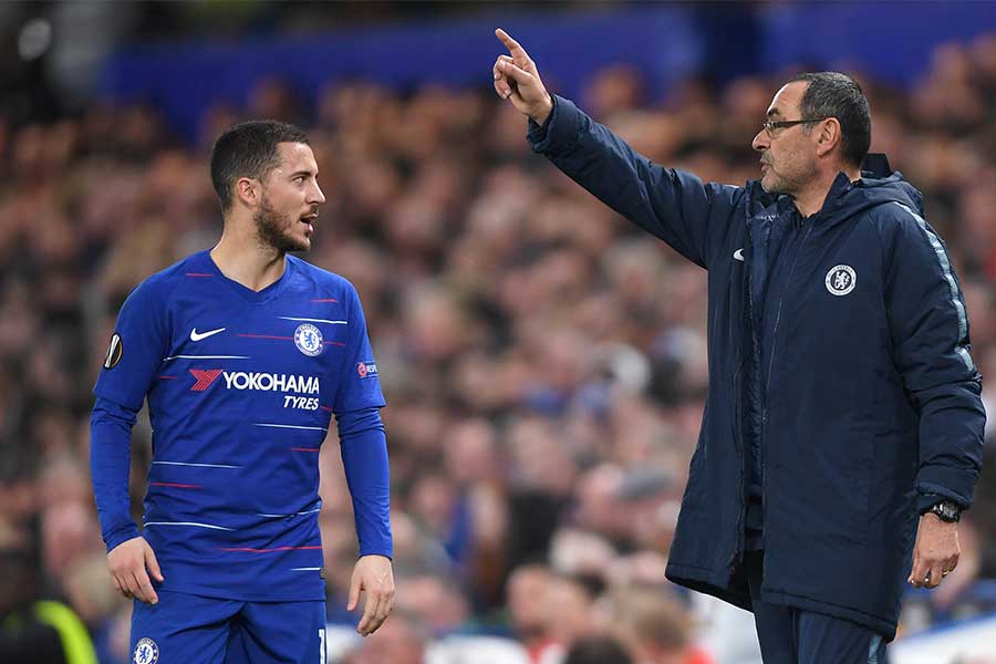 アザールの影響で自分が思い描くサッカーはできなかったとサッリ監督が明かした【写真：Getty Images】