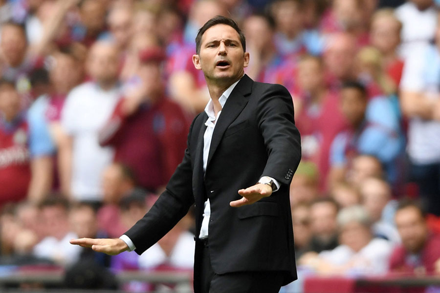 チェルシー、ついにランパード監督と正式に交渉開始 現所属 ...