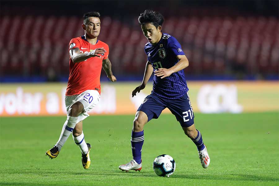 A代表初先発を飾ったMF久保建英【写真：AP】