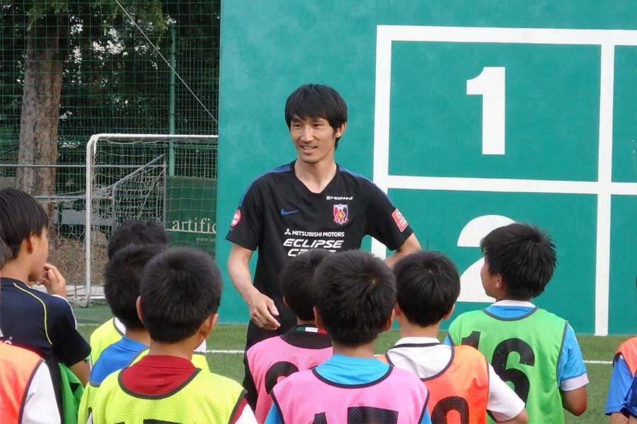 「選手として人として成長してほしい」と意気込む堀之内塾長【写真：河野正】