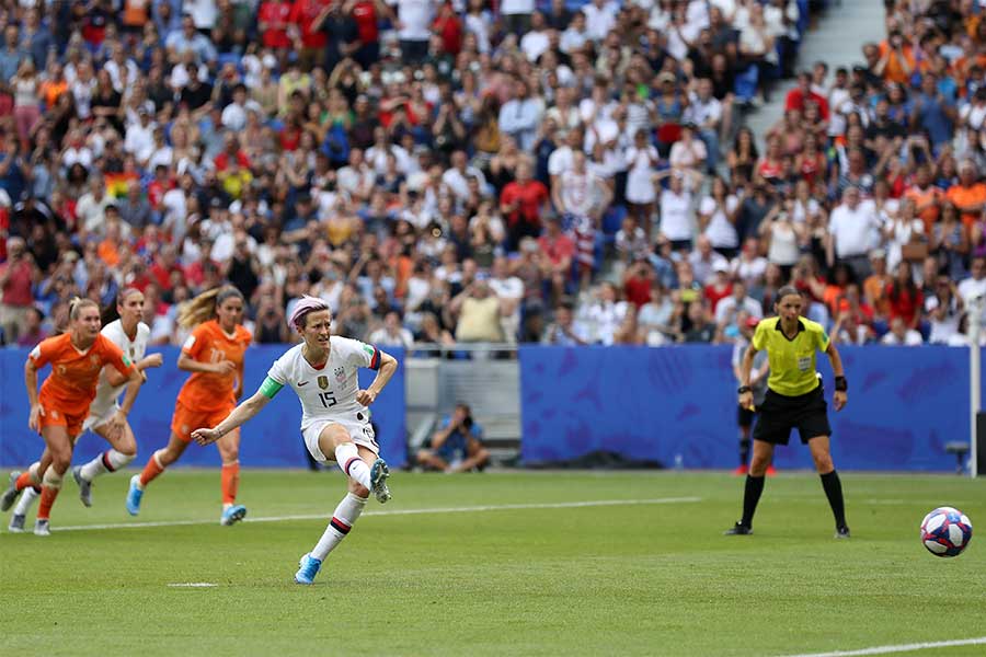 アメリカが史上2チーム目のW杯連覇を果たした【写真：Getty Images】