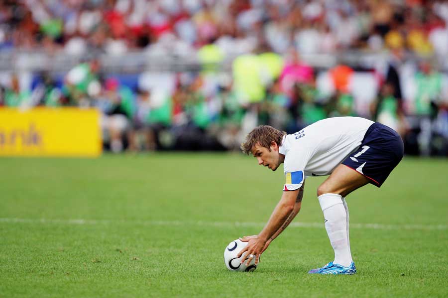 ドイツW杯のエクアドル戦で決勝FK弾を叩き込んだ元イングランド代表MFベッカム【写真：Getty Images】