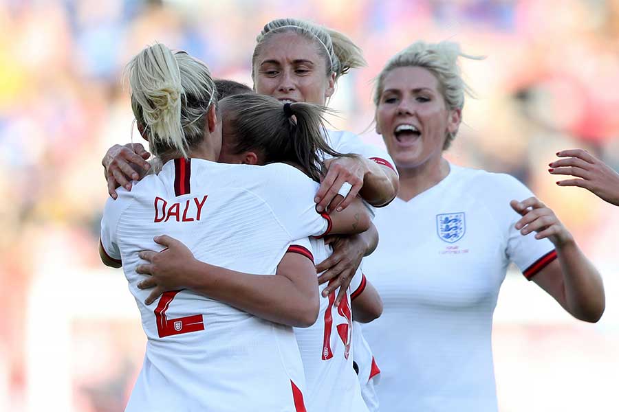 イングランド女子代表【写真：Getty Images】