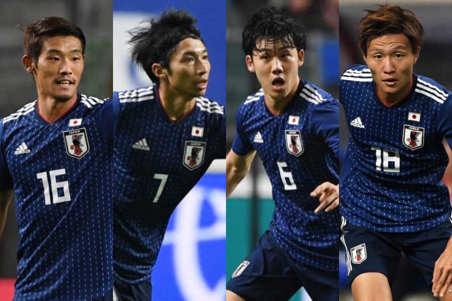 （左から）守田、柴崎、遠藤、三竿【写真：Getty Images】