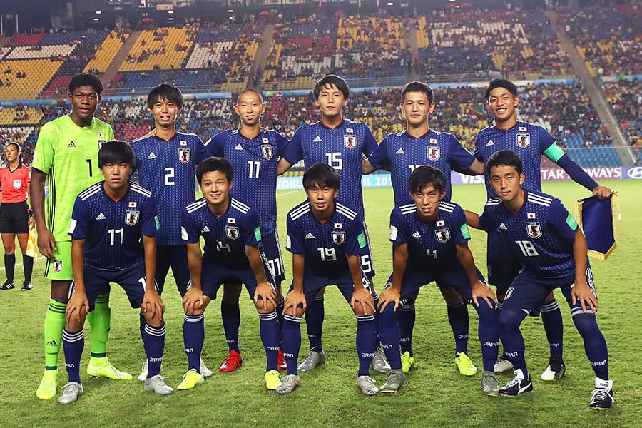 U-17日本代表が首位でグループステージを突破【写真：Getty Images】