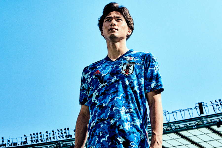 日本代表の新ユニフォームに海外メディアは好印象【写真：サッカー日本代表2020ユニフォーム発表会見】