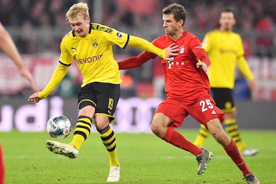 前線からの積極的な守備でチームを支えたミュラー【写真：Getty Images】