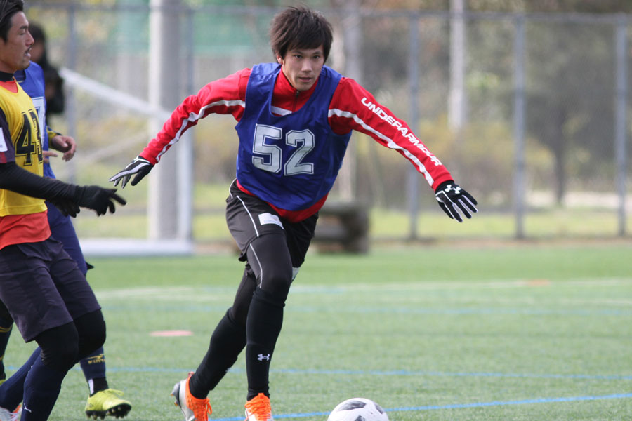 宮市剛ら15名が新たに移籍リストに追加された【写真：Football ZONE web】